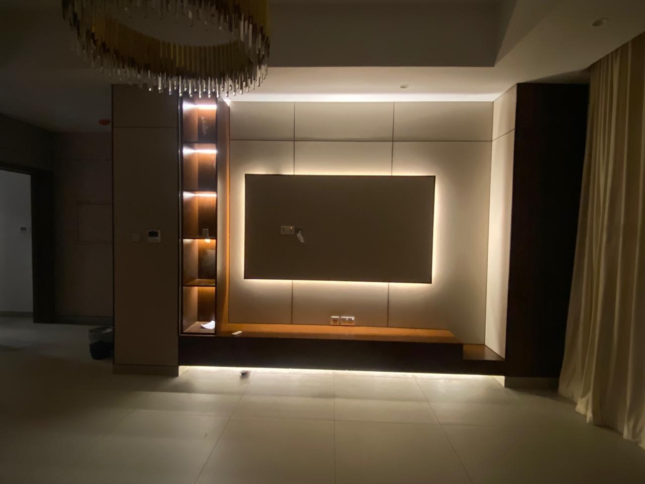 Illuminated TV Feature Unit