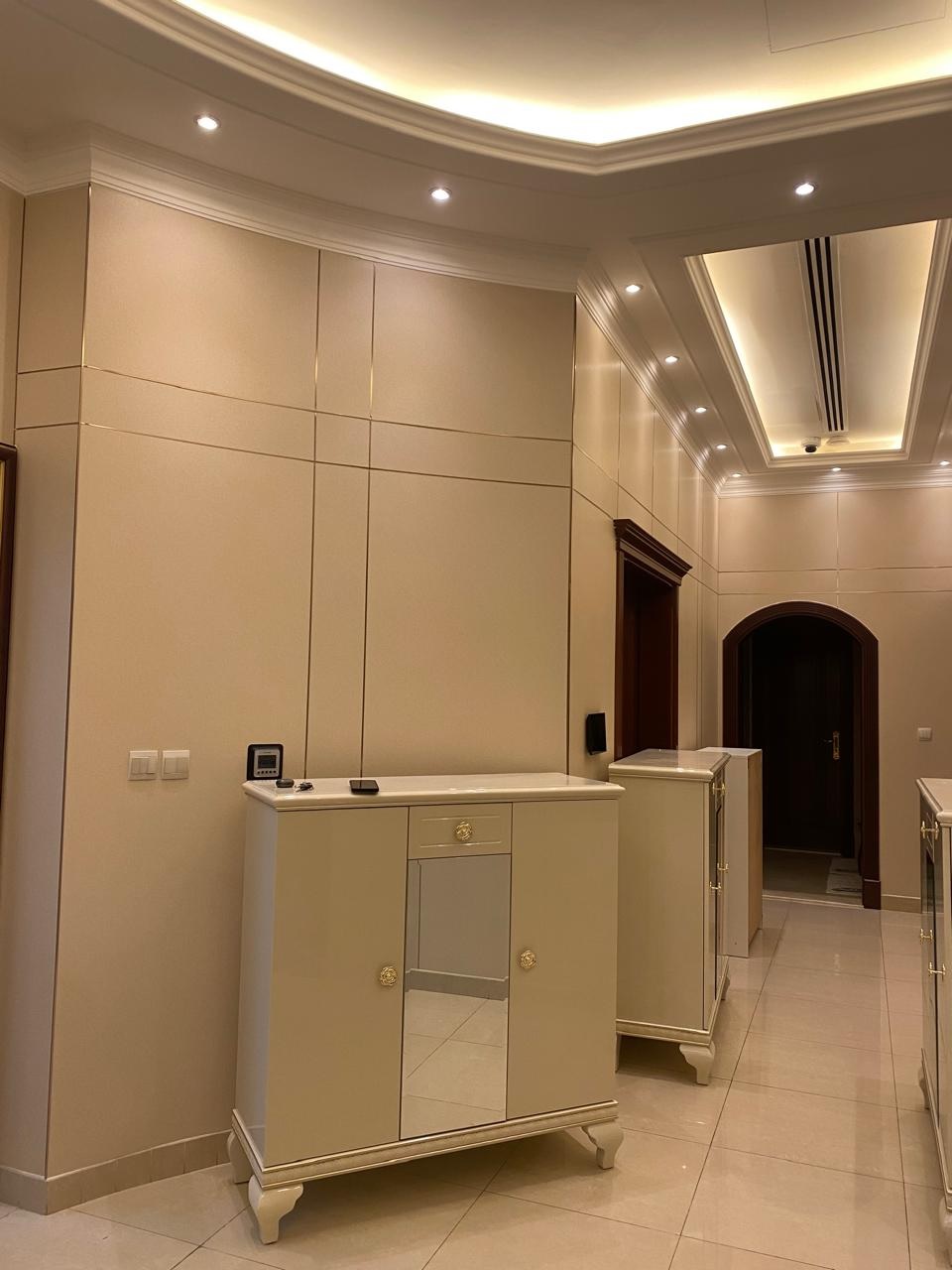 Hallway Cabinet and Panel Finish